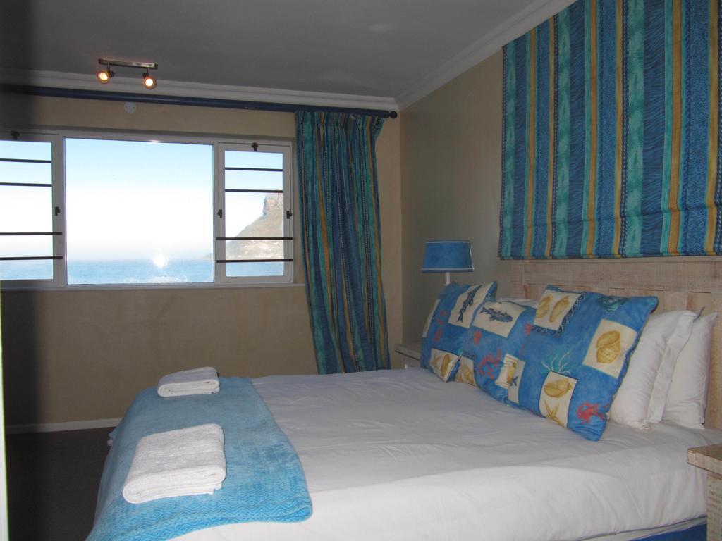 Flora Bay Resort Hout Bay Quarto foto